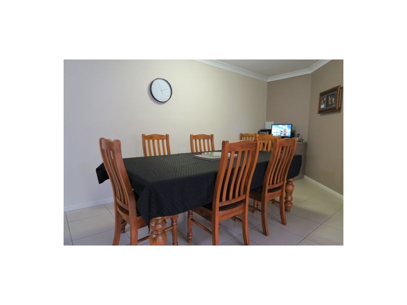 10 Nicole Place, Yamanto QLD 4305