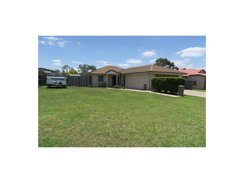 10 Nicole Place, Yamanto QLD 4305