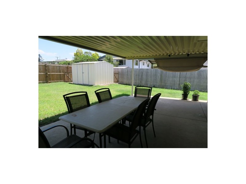 10 Nicole Place, Yamanto QLD 4305