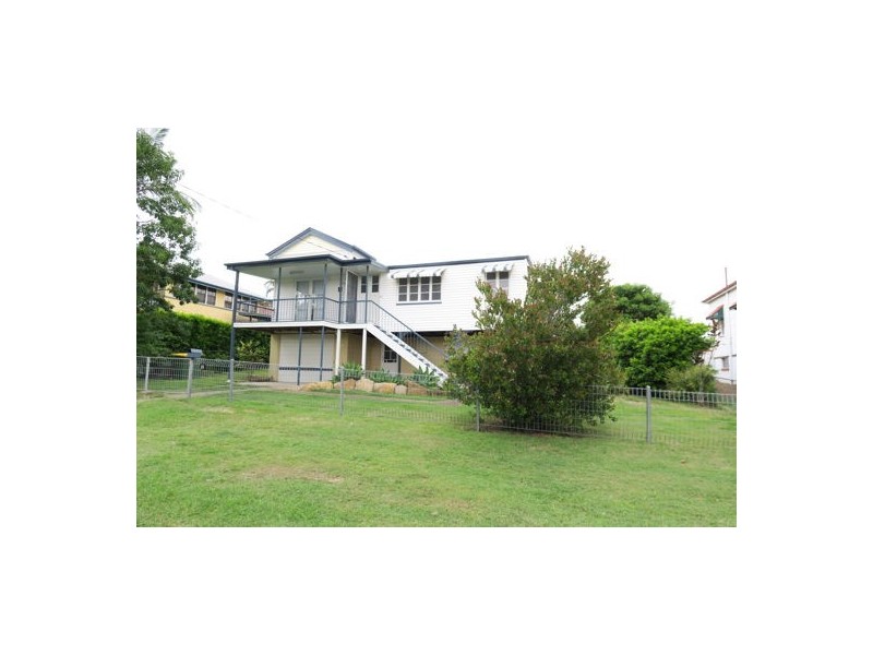 11 Cramb Street, Eastern Heights QLD 4305