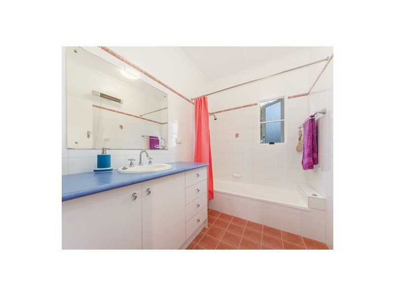 32 Mt Crosby Road, Tivoli QLD 4305