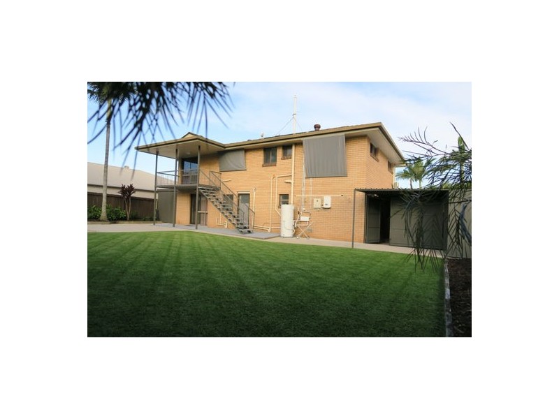 12 Sunshine Crescent, Brassall QLD 4305