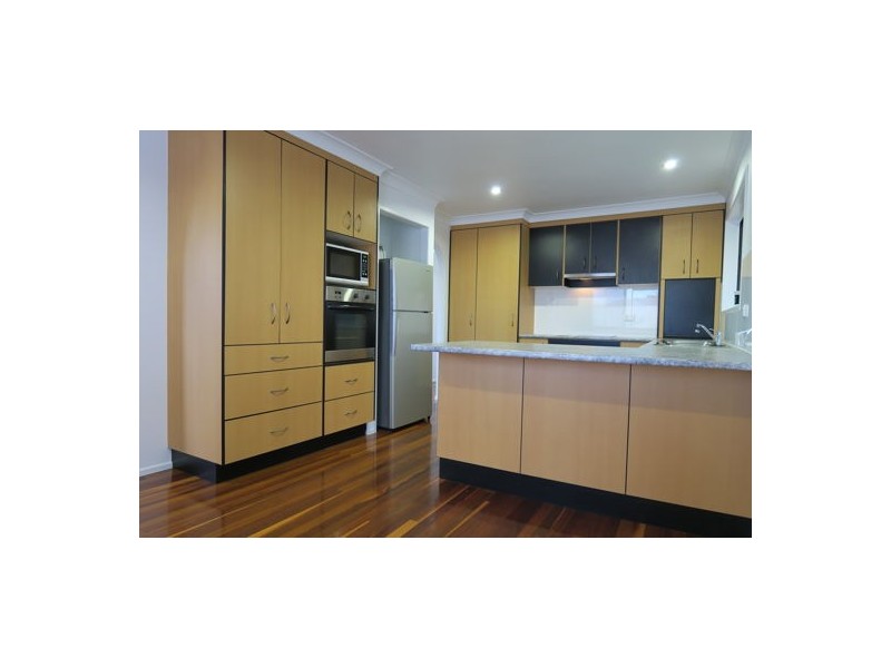 12 Sunshine Crescent, Brassall QLD 4305