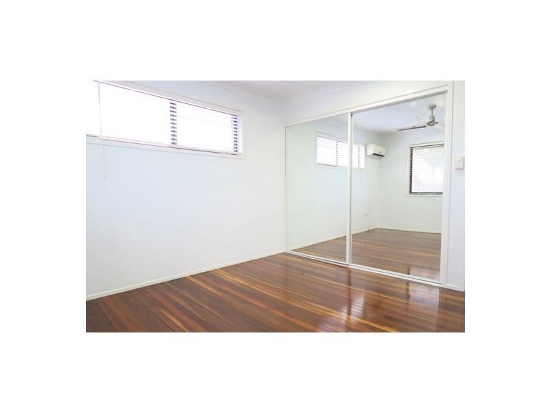 12 Sunshine Crescent, Brassall QLD 4305