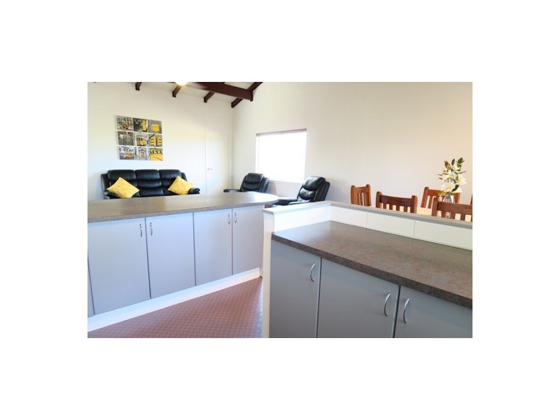 51 Rapur Street, Raceview QLD 4305