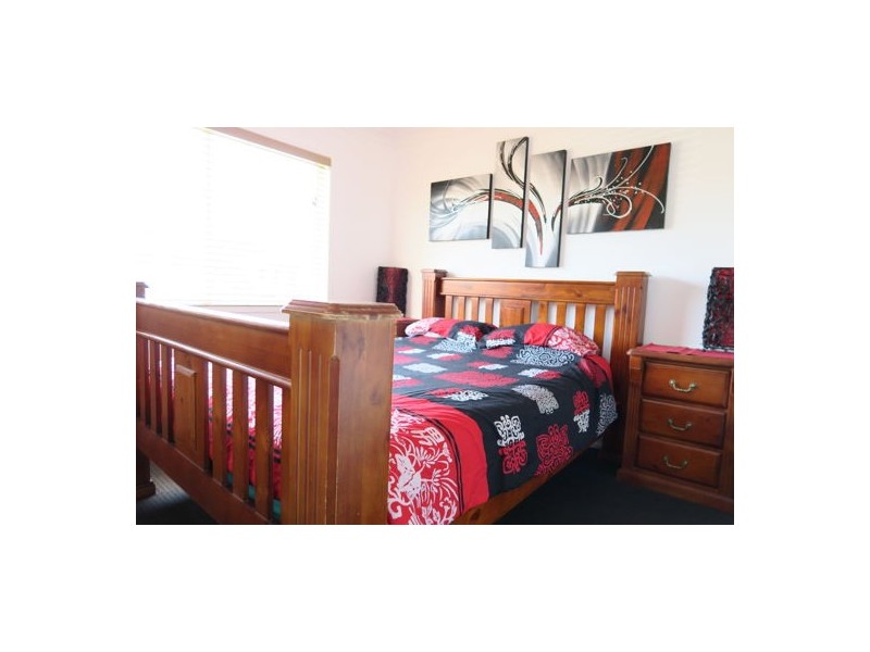 51 Rapur Street, Raceview QLD 4305