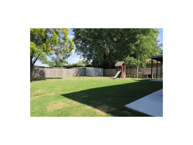 51 Rapur Street, Raceview QLD 4305