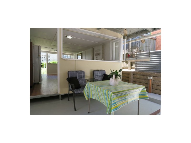 1 Johnson Street, Brassall QLD 4305