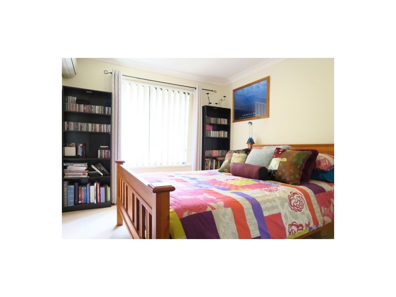 10 Chesterfield Place, Flinders View QLD 4305