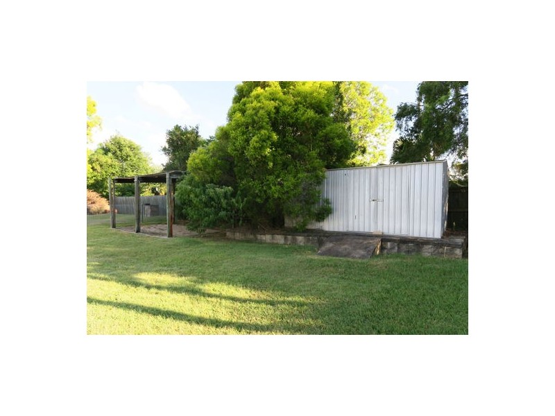 11 Gomer Street, Booval QLD 4304