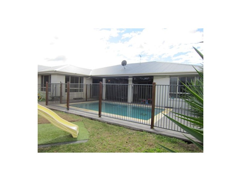 7 Lilly Court, Yamanto QLD 4305