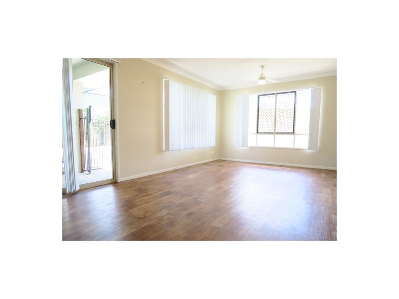 7 Lilly Court, Yamanto QLD 4305