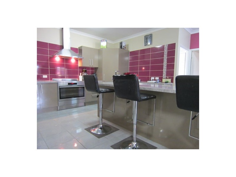 7 Lilly Court, Yamanto QLD 4305