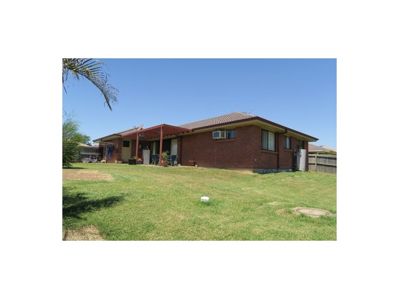 39 Rockman Drive, Raceview QLD 4305