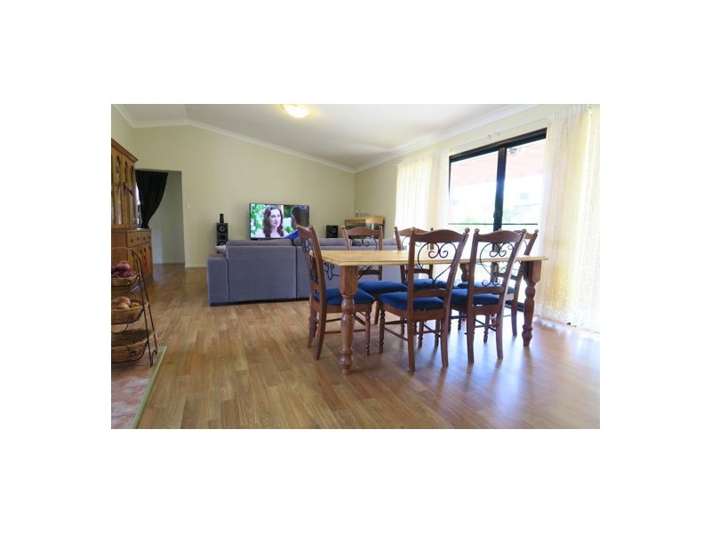 39 Rockman Drive, Raceview QLD 4305