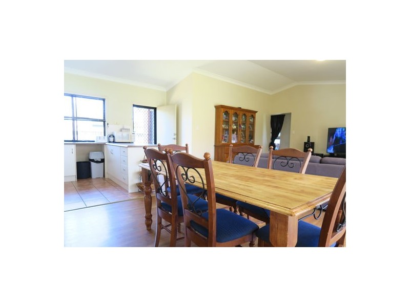 39 Rockman Drive, Raceview QLD 4305