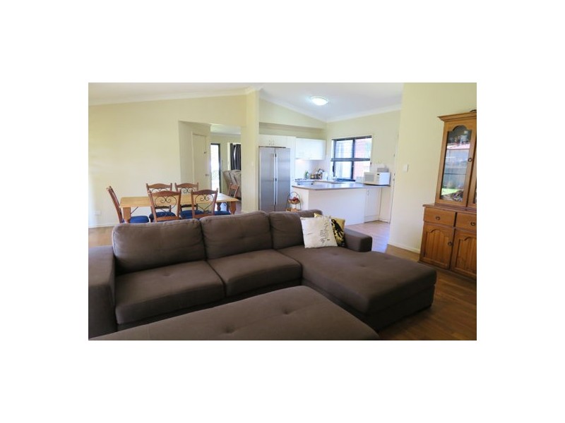 39 Rockman Drive, Raceview QLD 4305