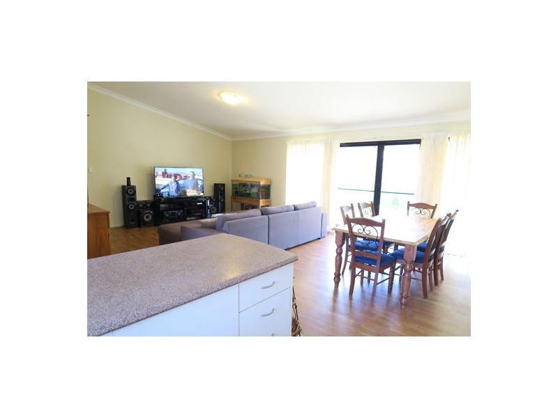 39 Rockman Drive, Raceview QLD 4305