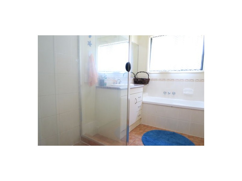 39 Rockman Drive, Raceview QLD 4305