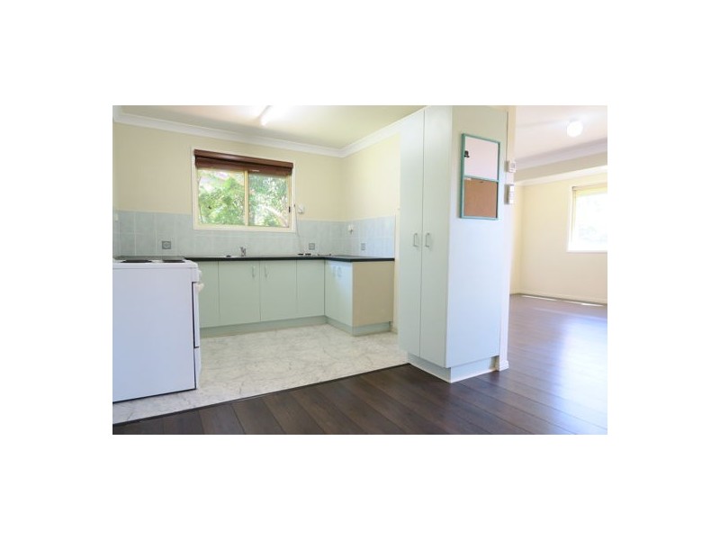 13 Owen Street, Raceview QLD 4305