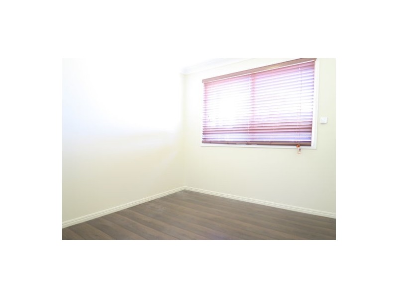 13 Owen Street, Raceview QLD 4305