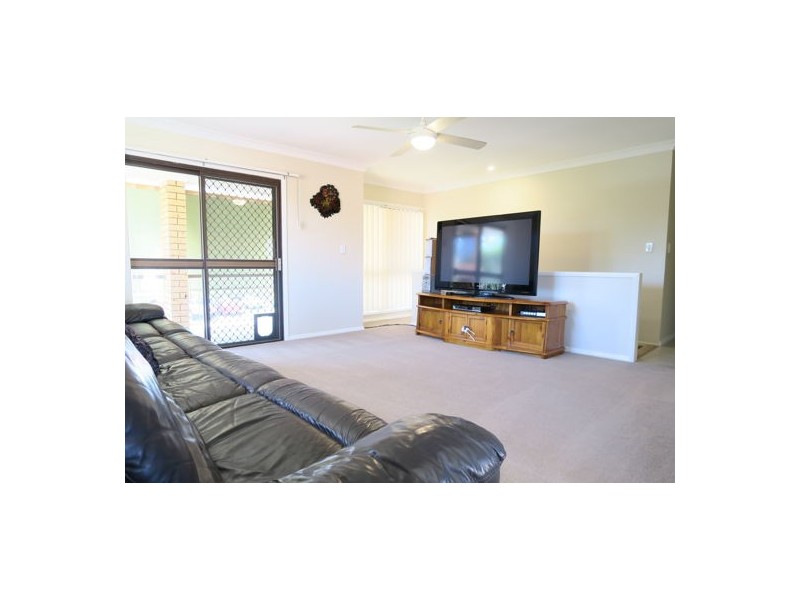 25 Thomas Street, Flinders View QLD 4305