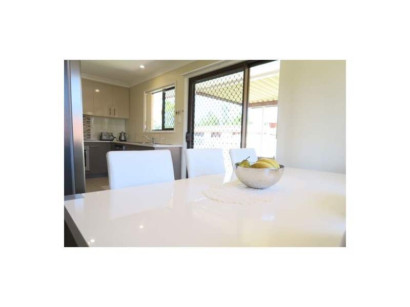 25 Thomas Street, Flinders View QLD 4305