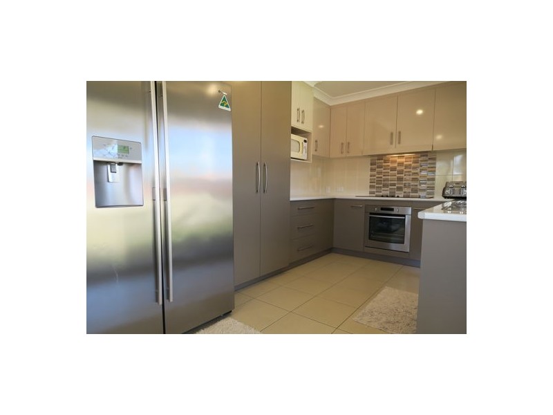 25 Thomas Street, Flinders View QLD 4305
