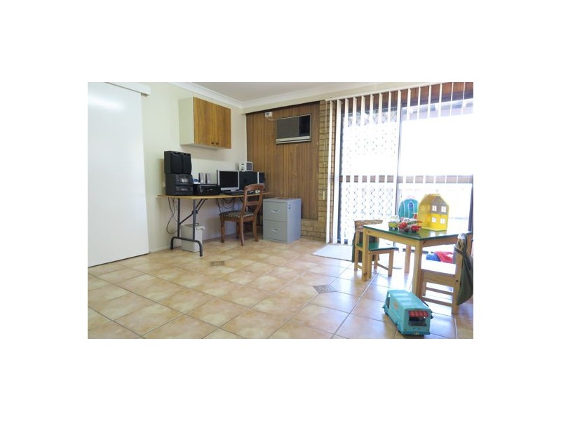 25 Thomas Street, Flinders View QLD 4305