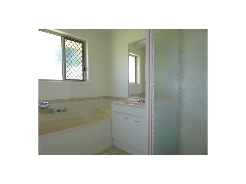 6 Conan Close, Wulkuraka QLD 4305
