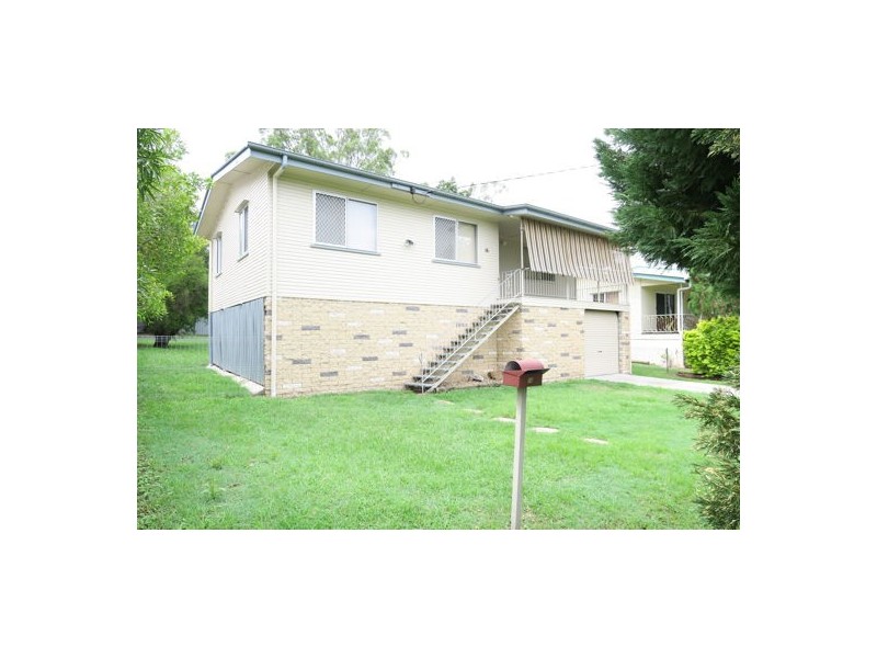 16 Cross Street, Raceview QLD 4305