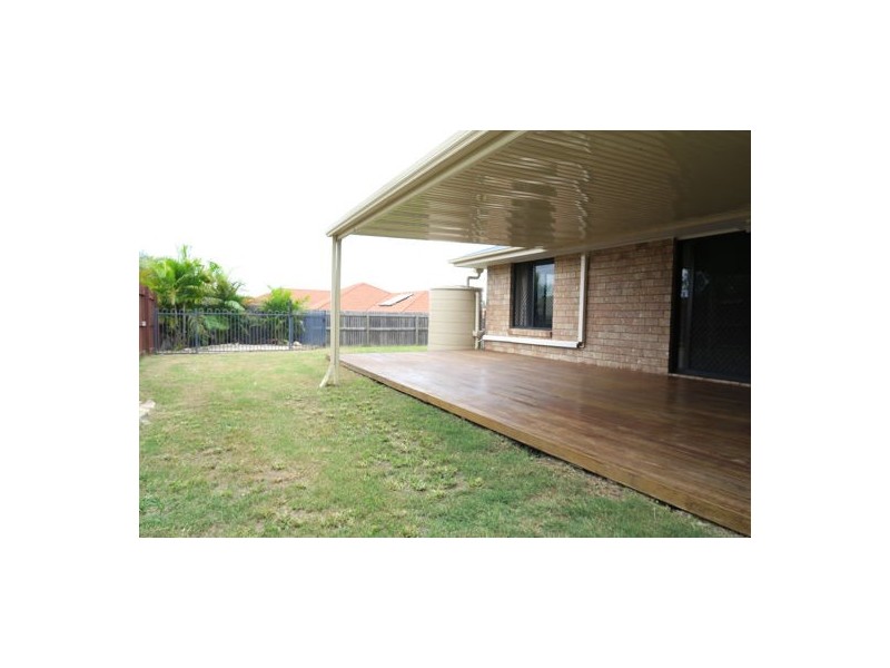 5 Stockdale Place, Wulkuraka QLD 4305