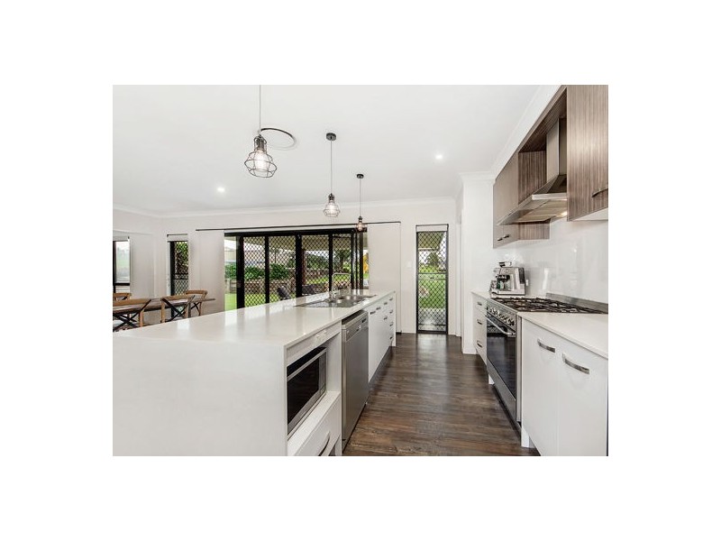 40 White Gums Road, Hatton Vale QLD 4341