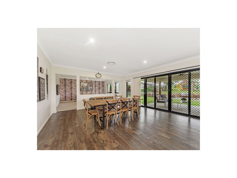 40 White Gums Road, Hatton Vale QLD 4341