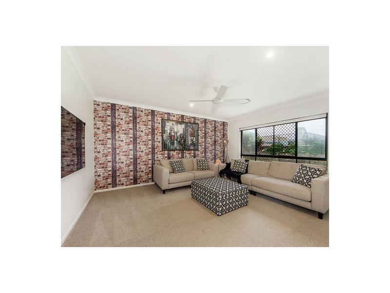 40 White Gums Road, Hatton Vale QLD 4341
