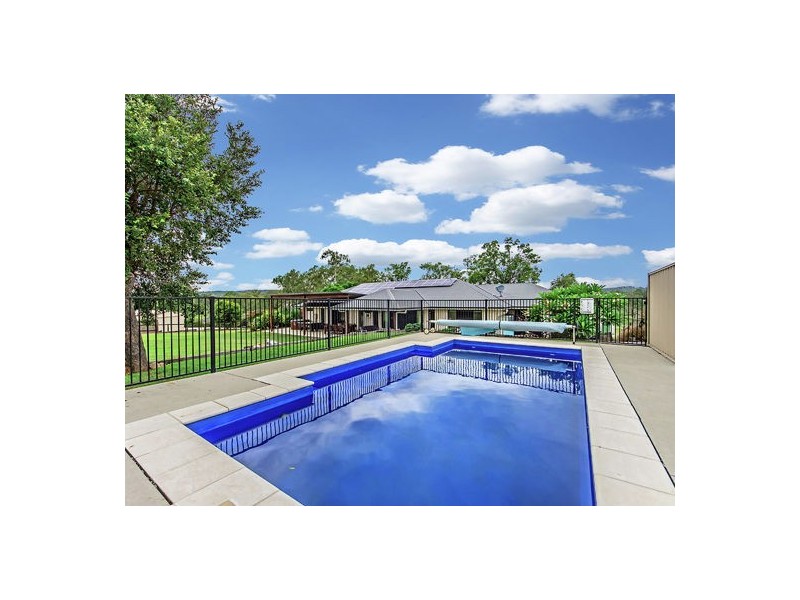 40 White Gums Road, Hatton Vale QLD 4341