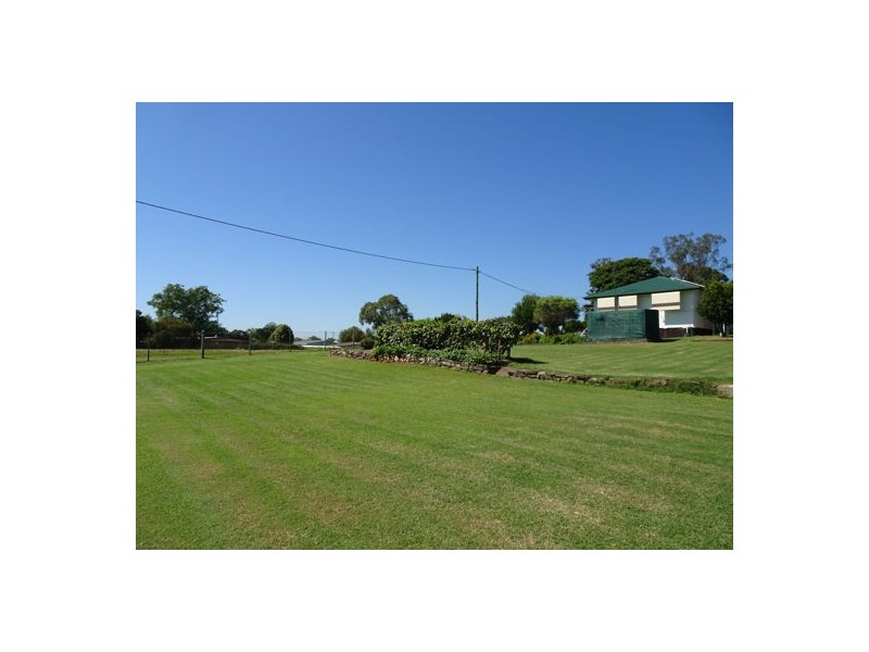 11 Main Street, Marburg QLD 4346