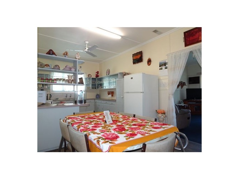 11 Main Street, Marburg QLD 4346