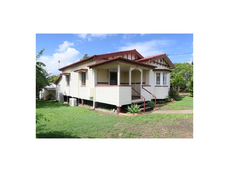 9 Waterworks Road, North Ipswich QLD 4305