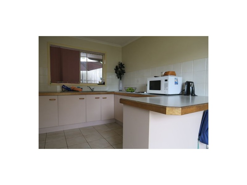 7 Amor Court, Yamanto QLD 4305