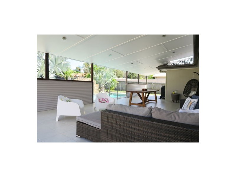 4 Fulham Close, Deebing Heights QLD 4306