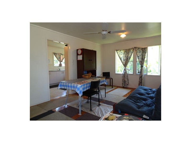34 Wentworth Street, Leichhardt QLD 4305