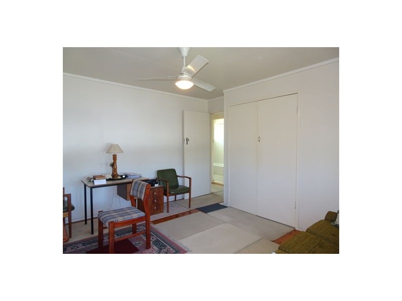 34 Wentworth Street, Leichhardt QLD 4305