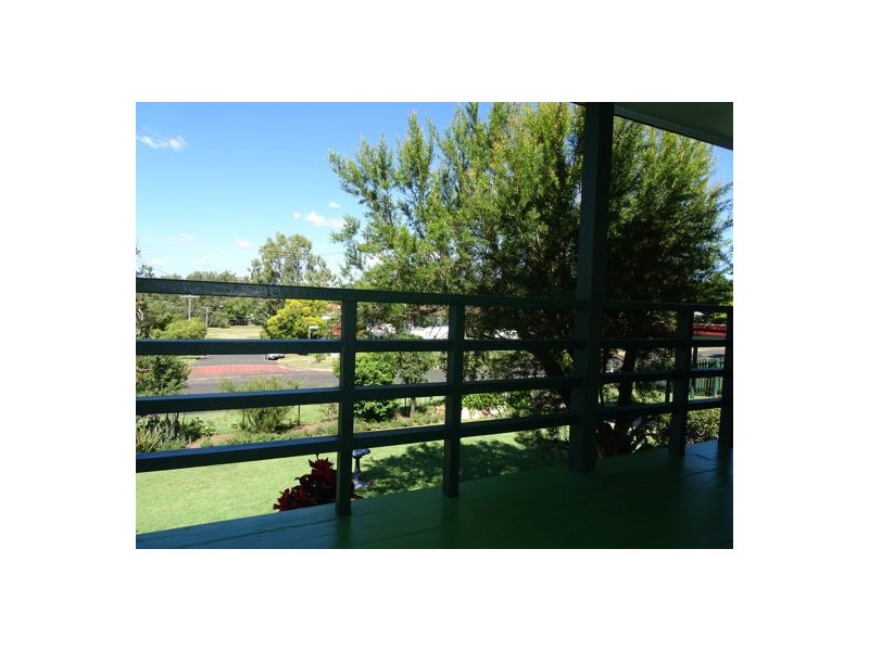 34 Wentworth Street, Leichhardt QLD 4305