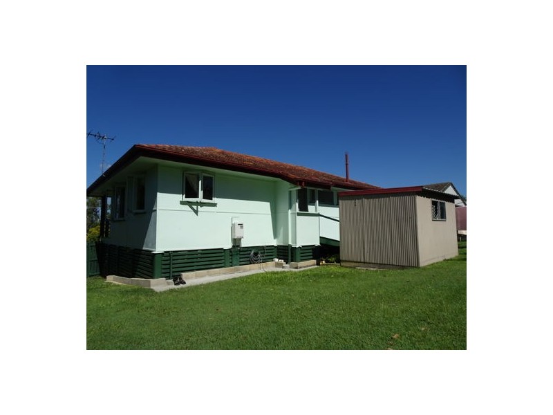 34 Wentworth Street, Leichhardt QLD 4305