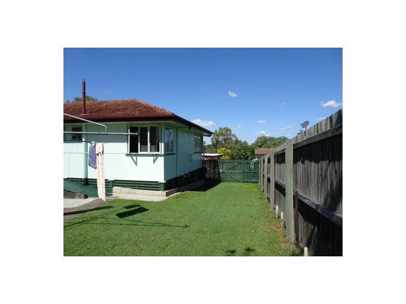 34 Wentworth Street, Leichhardt QLD 4305