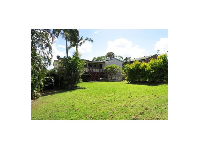 2 Berry Street, Churchill QLD 4305