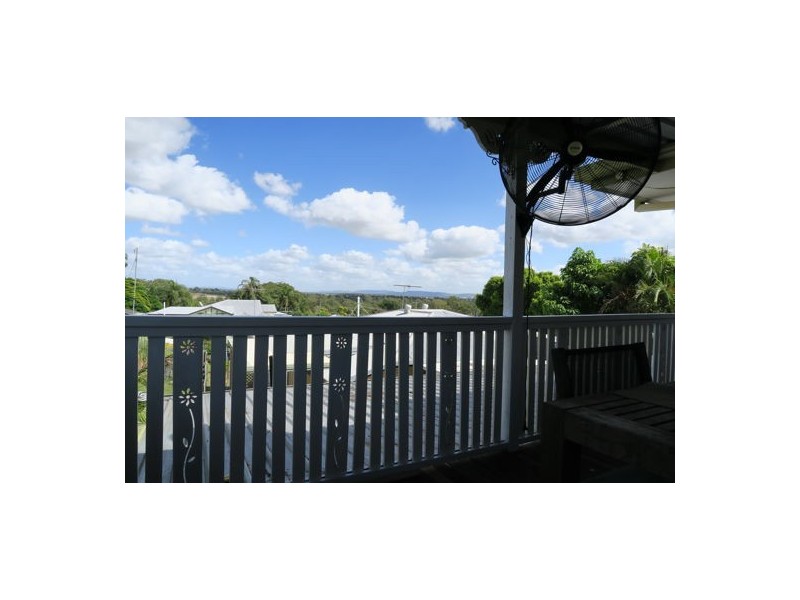 2 Berry Street, Churchill QLD 4305