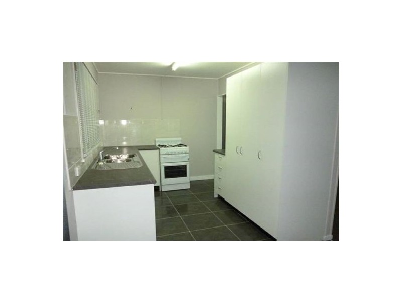 5 Tarcoola Street, East Ipswich QLD 4305