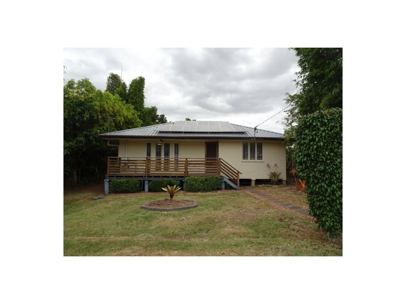 13 Phyllis Street, Eastern Heights QLD 4305